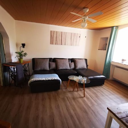 Mooi Ruim Appartement In Antieke Stadsboerderij Schonecken Ngoại thất bức ảnh