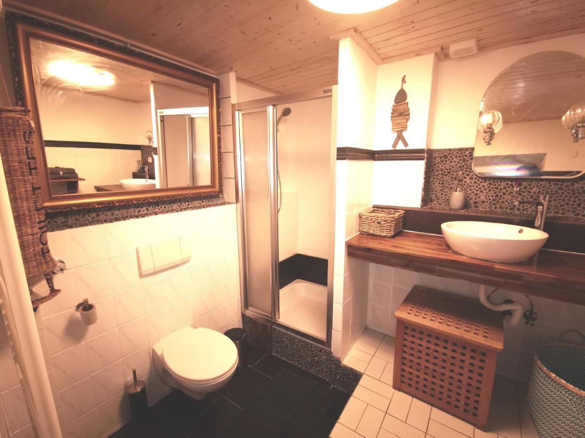 Mooi Ruim Appartement In Antieke Stadsboerderij Schonecken Ngoại thất bức ảnh